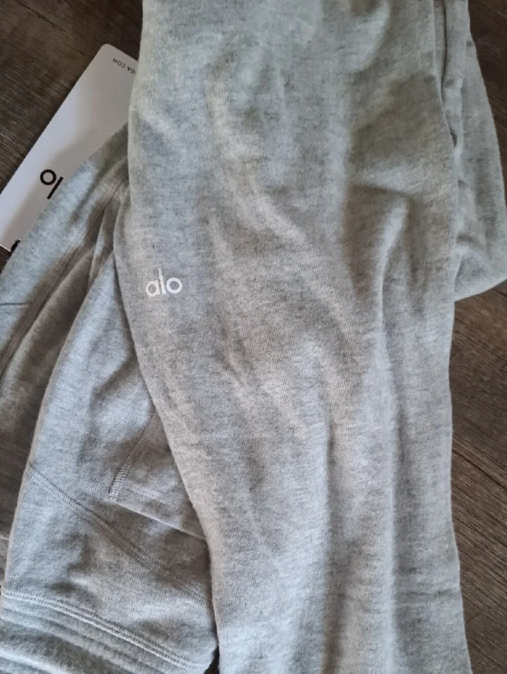 ALO Yoga Men's Light Heather Gray Athletic Lounge Shorts